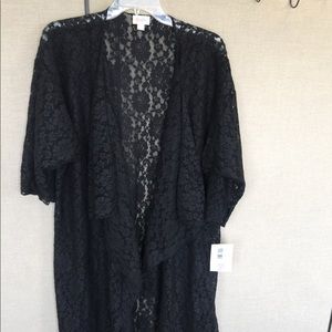 LLR black lace Shirley
